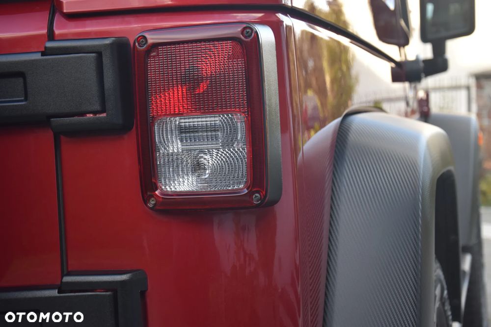 Jeep Wrangler 2.8 CRD Sahara - 38