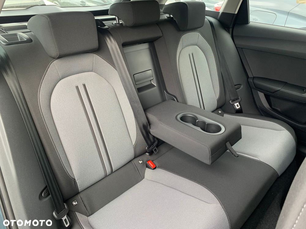 Seat Leon Sportstourer 1.5 eTSI Style DSG - 12