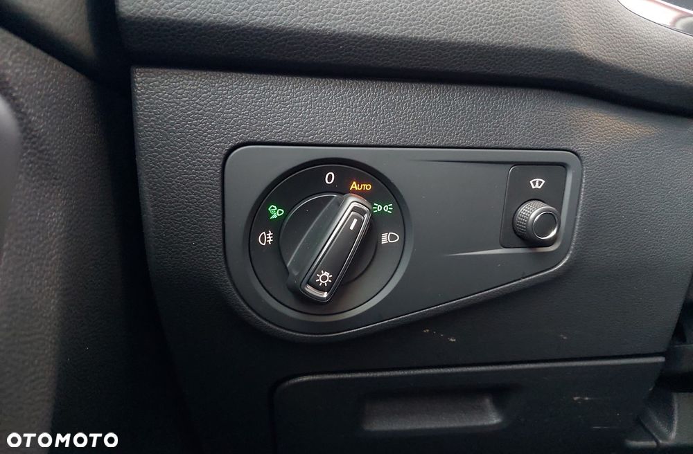 Volkswagen Tiguan - 34