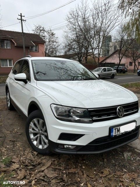 Volkswagen Tiguan - 6