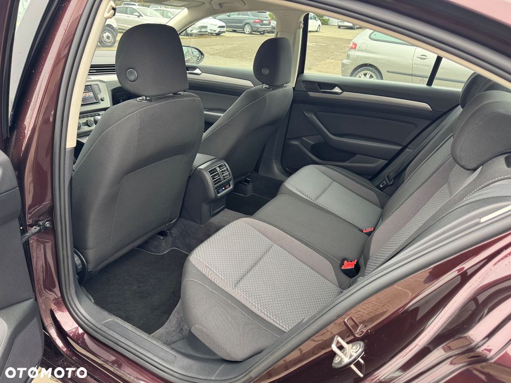 Volkswagen Passat 1.4 TSI ACT (BlueMotion Technology) DSG Comfortline - 23