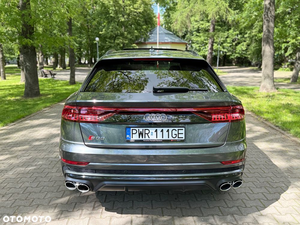 Audi SQ8 - 12