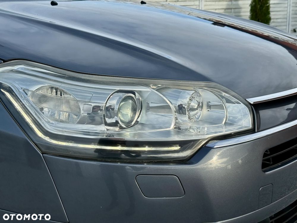 Citroën C5 Tourer HDi 165 FAP Exclusive - 18