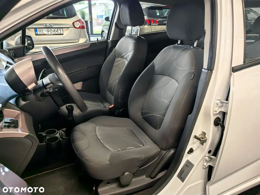 Chevrolet Spark 1.2 LTZ - 7
