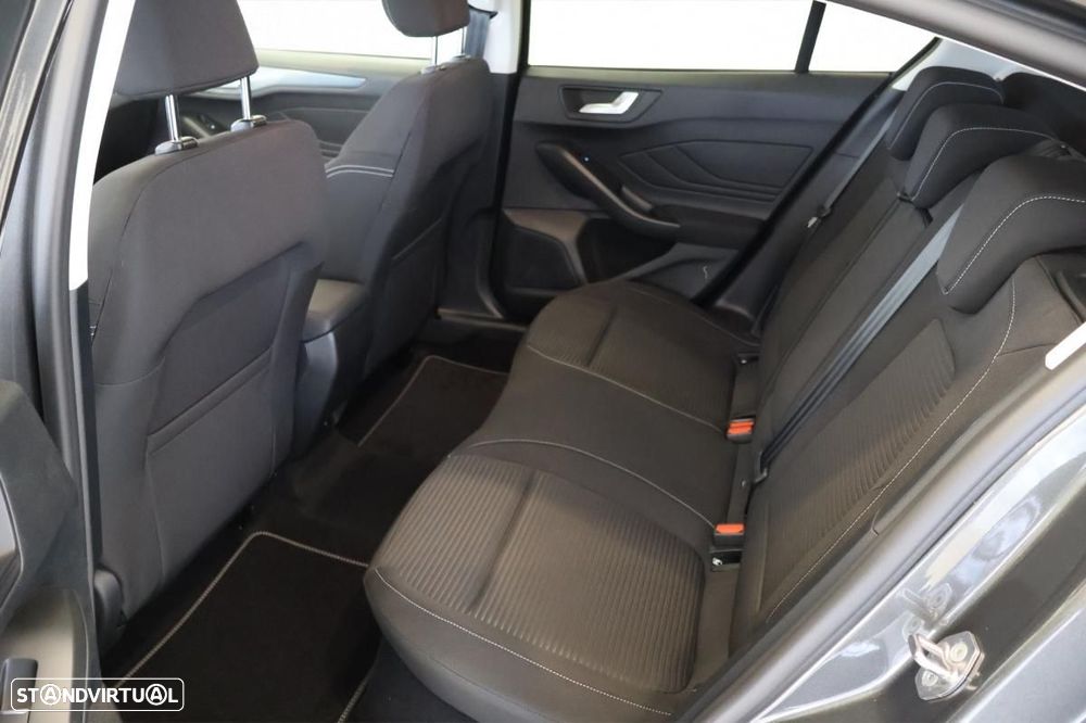 Ford Focus 1.0 EcoBoost MHEV ST-Line X Aut. - 9