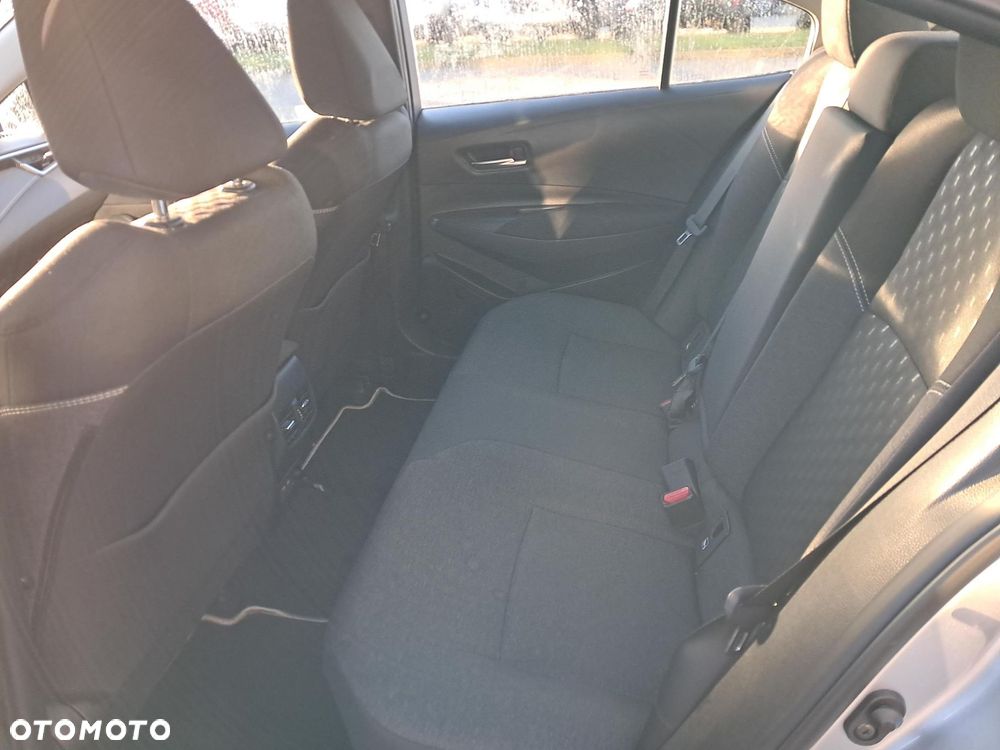 Toyota Corolla 1.8 Hybrid Comfort - 14