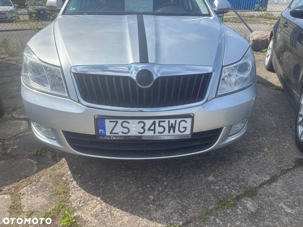 Skoda Octavia 1.4 TSI IMPULS EDITION - 37