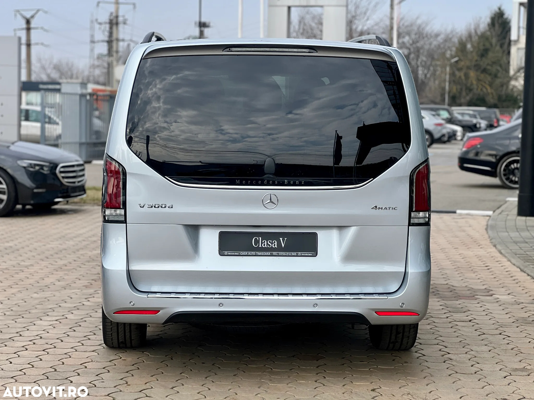 Mercedes-Benz V 300 d Combi Lung 237 CP AWD 9AT AVANTGARDE EDITION - 4