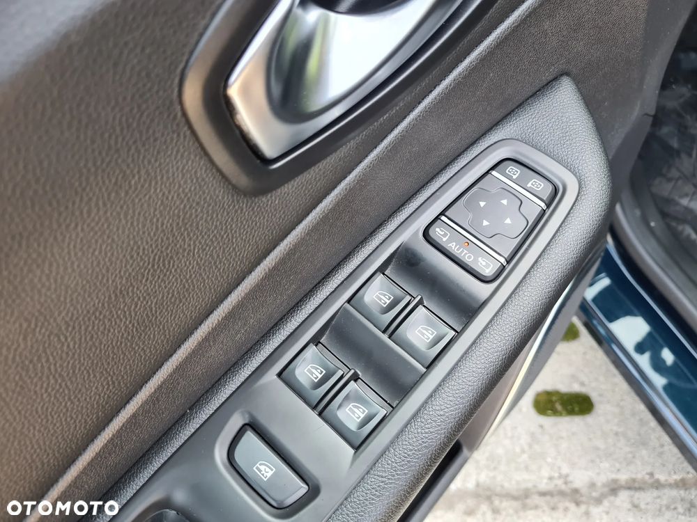 Renault Captur 0.9 Energy TCe Intens EU6 - 21