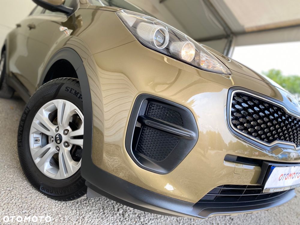 Kia Sportage 1.6 GDI 2WD Attract - 19