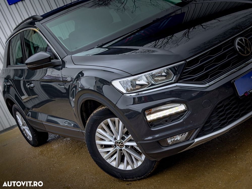 Volkswagen T-ROC 1.5 TSI ACT Style - 22