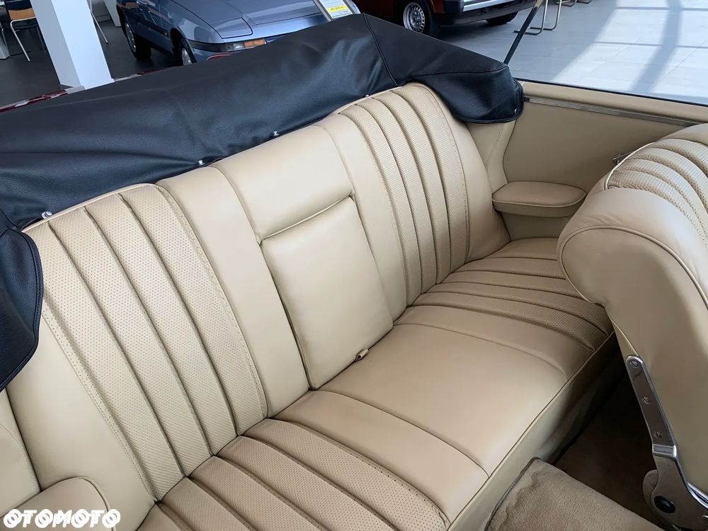 Mercedes-Benz Inny - 19