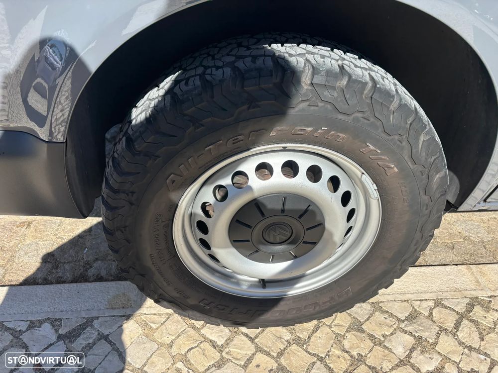 VW Transporter California T6.1 Beach Camper - 12