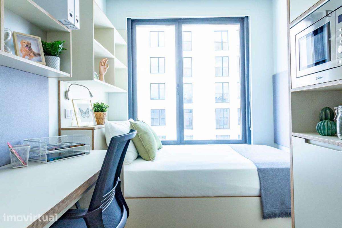 Quarto - localizado em Paranhos Porto - Grande imagem: 3/5