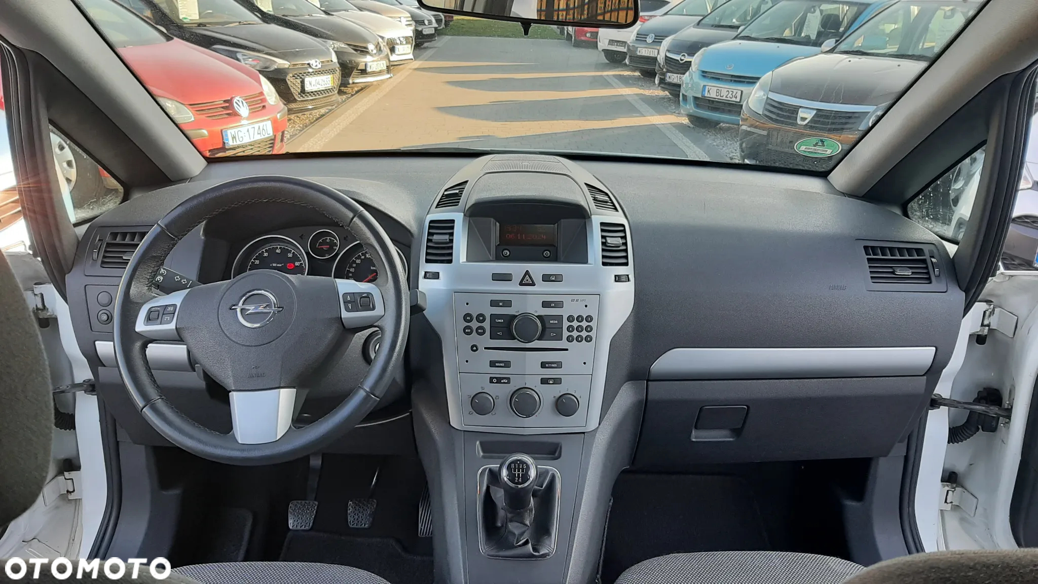 Opel Zafira 1.6 - 5