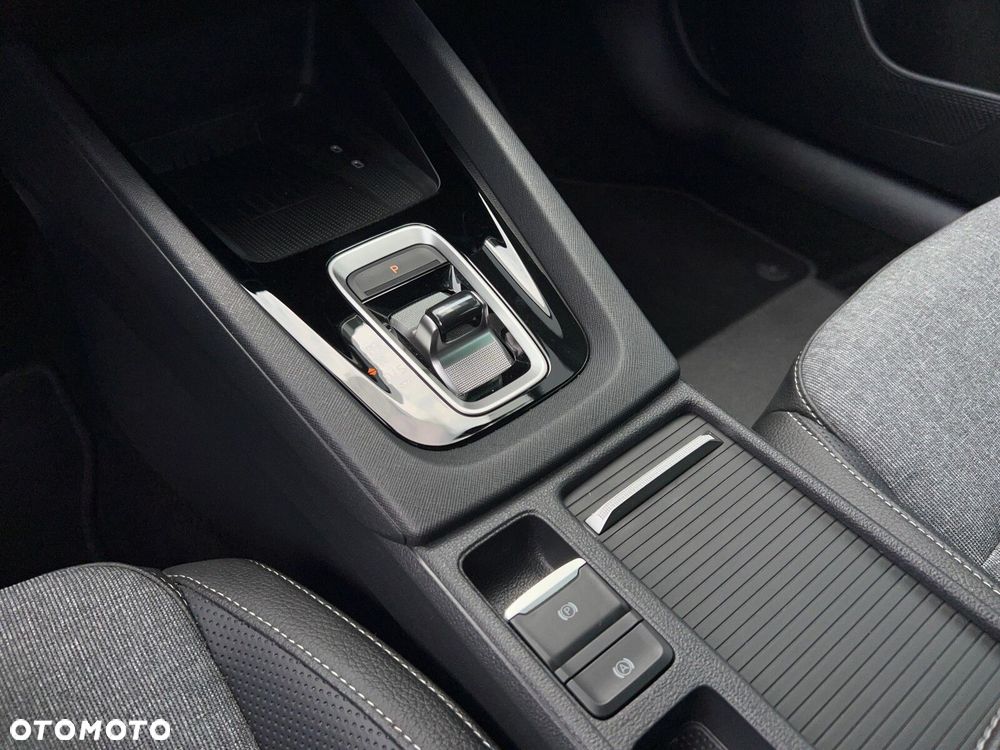 Skoda Octavia 1.5 TSI mHEV Sportline DSG - 24