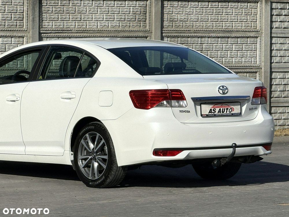 Toyota Avensis 2.0 Premium MS - 37