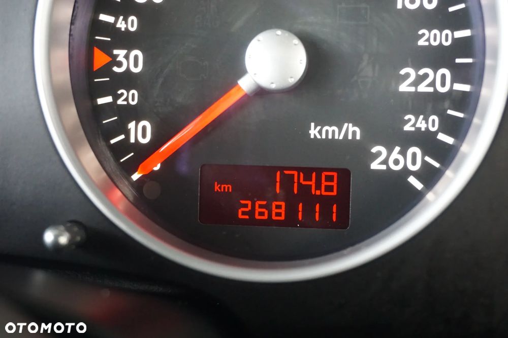 Audi TT Coupé 1.8 T - 33