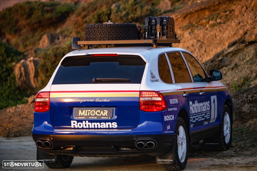 Porsche Cayenne Turbo - 18