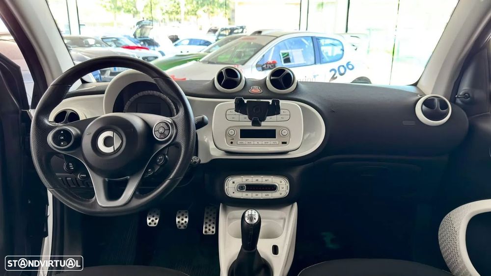 Smart ForTwo Coupé 1.0 Passion 71 - 16