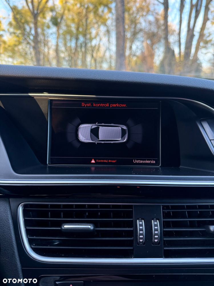 Audi A4 Avant 2.0 TDI DPF clean diesel S line Sportpaket - 18