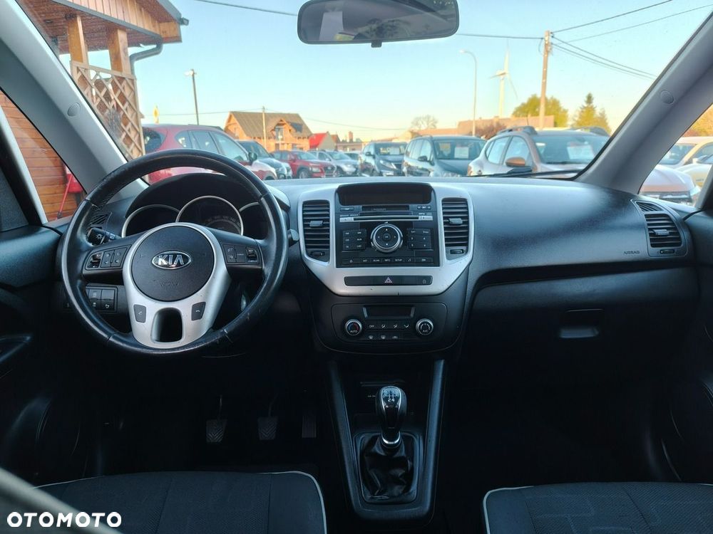 Kia Venga - 16