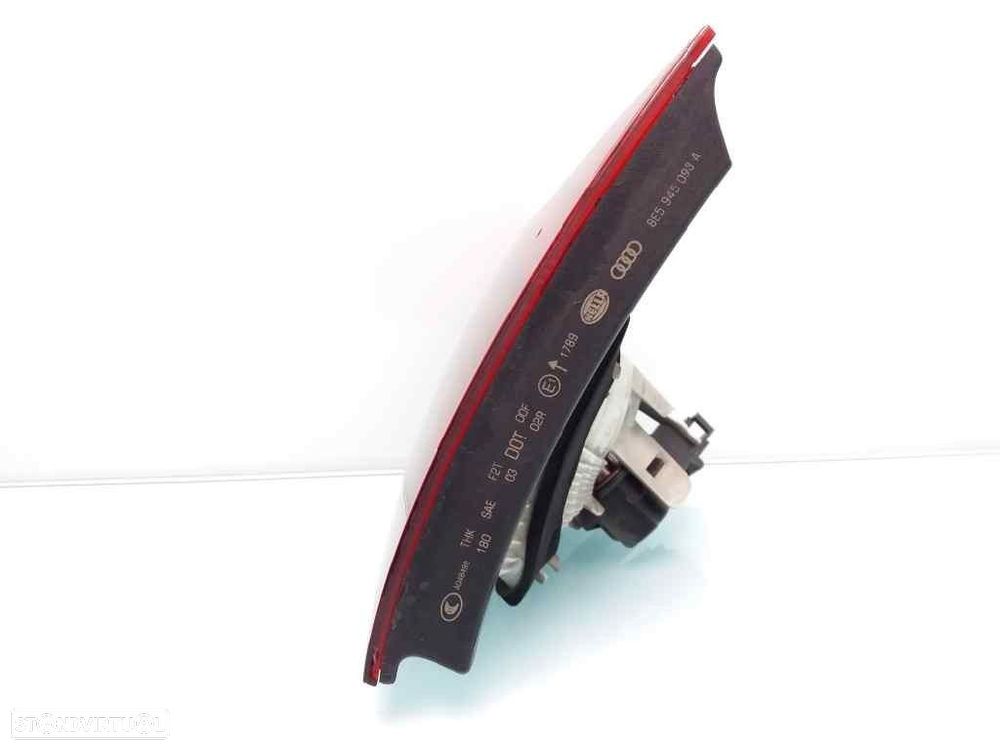 FAROLIM TRASEIRO ESQUERDO AUDI A4 2005 - 8