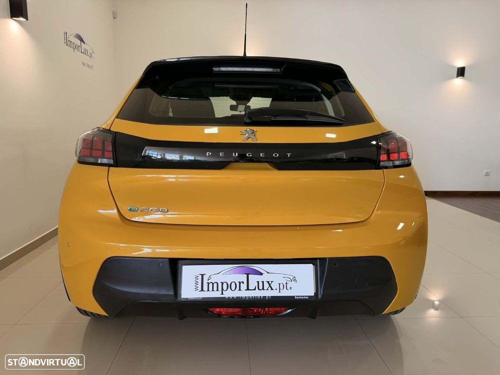 Peugeot e-208 50 kWh Active Pack - 8