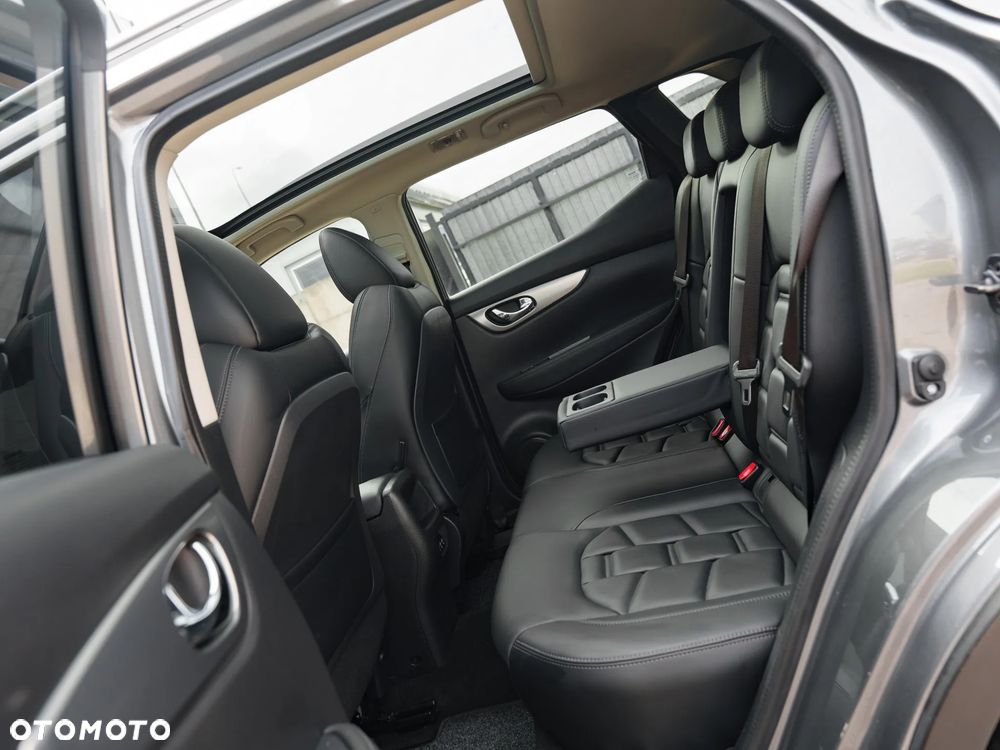Nissan Qashqai 1.3 DIG-T DCT TEKNA+ - 14