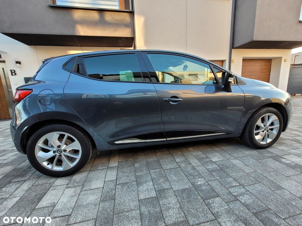 Renault Clio 1.2 16V Limited - 1