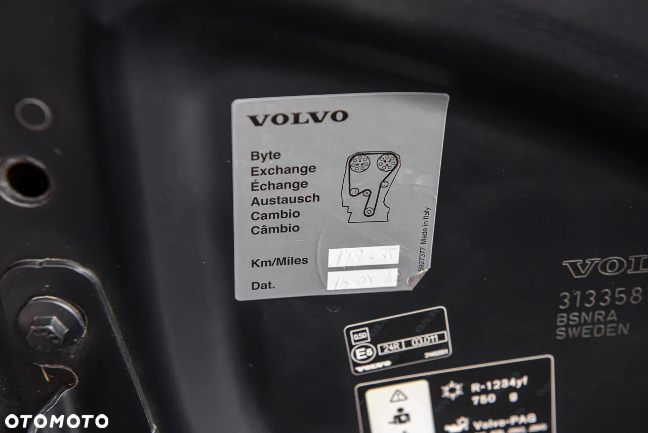 Volvo XC 60 D3 Momentum Pro - 34