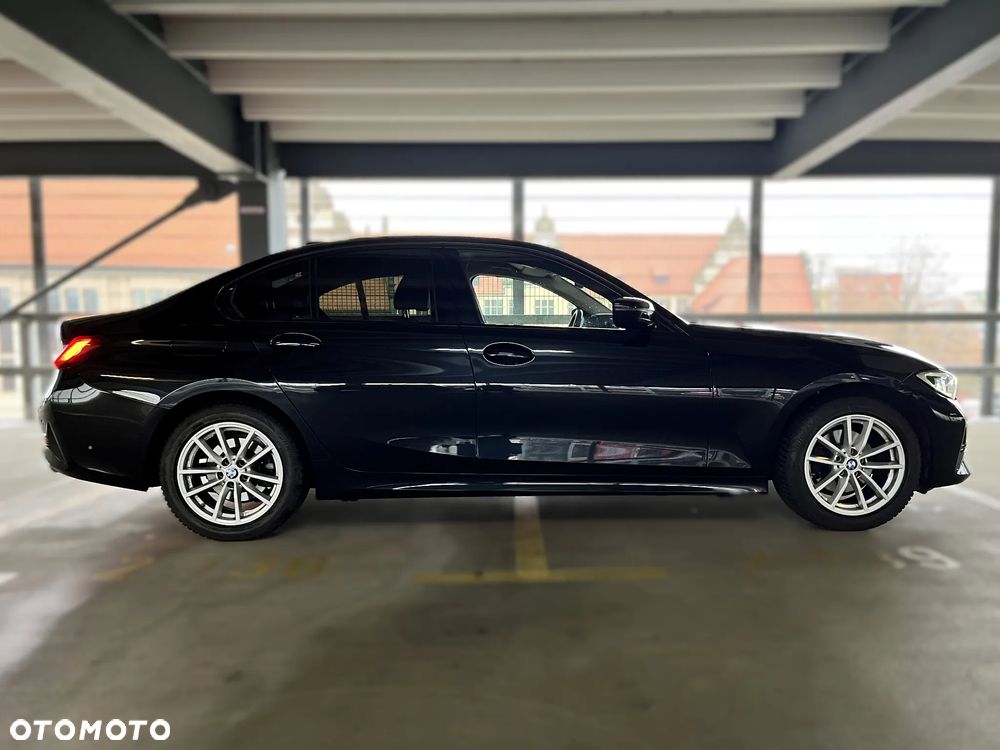BMW Seria 3 320d xDrive Advantage - 3