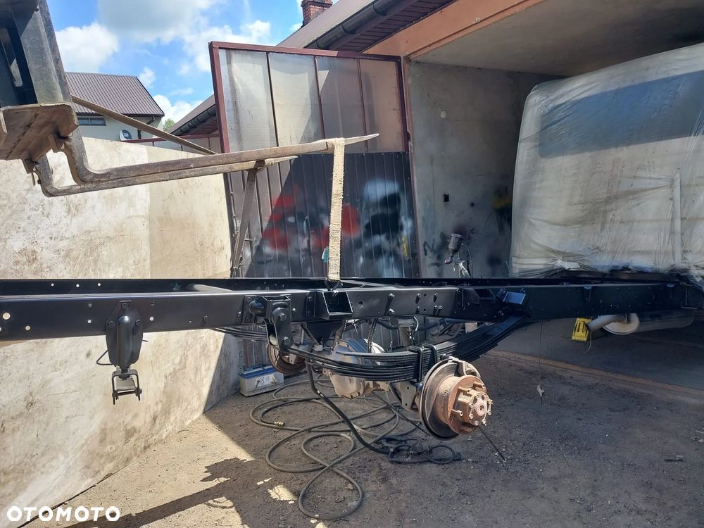 Iveco DAILY 35C15 - 9