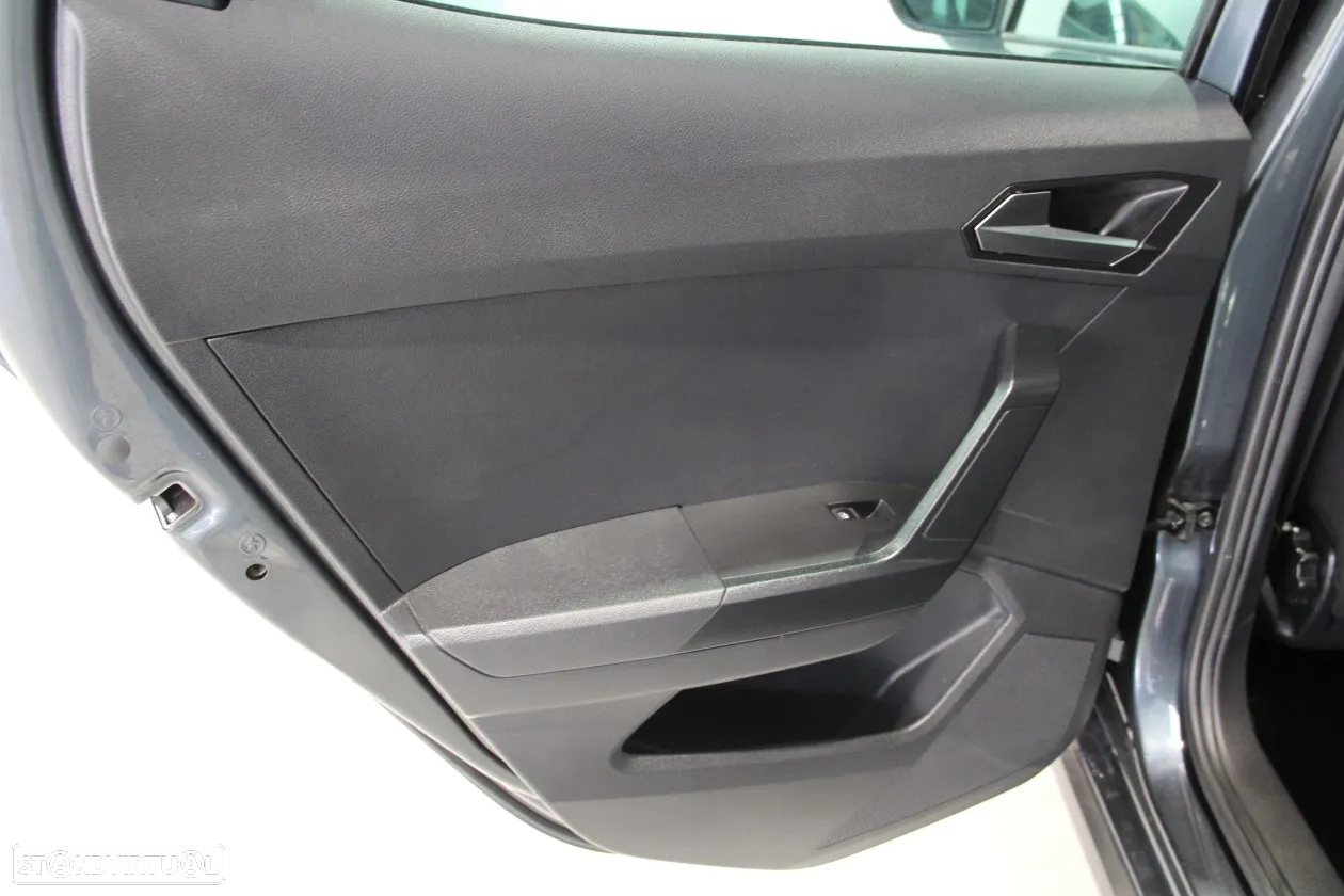 SEAT Arona 1.0 TSI Style - 29