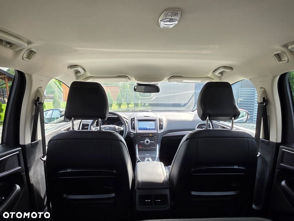Ford S-Max 2.5 Duratec FHEV TITANIUM - 17