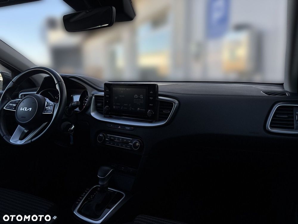 Kia XCeed 1.5 T-GDI M DCT - 13