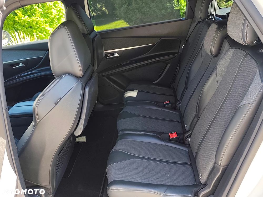Peugeot 5008 BlueHDi 130 EAT8 GT - 30