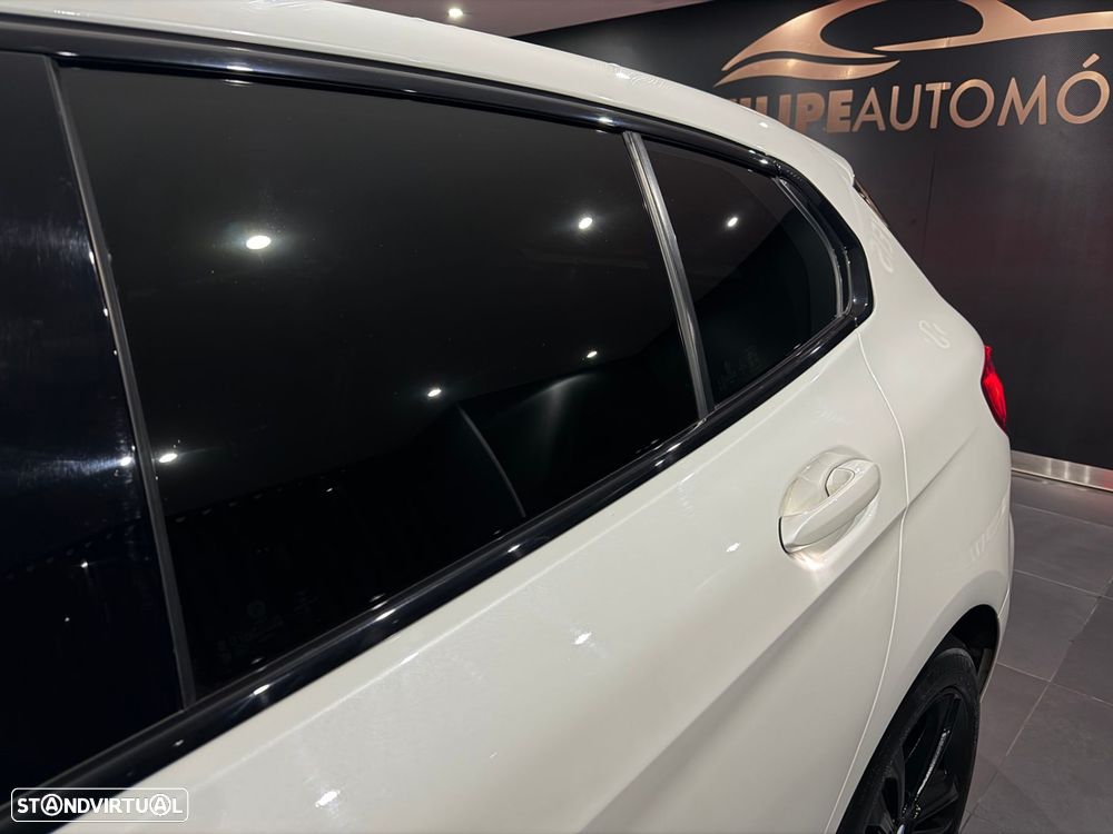 BMW 116 d Aut. M Sport - 11