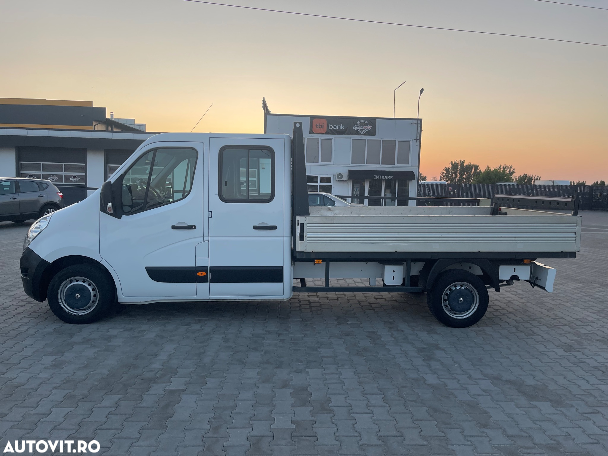 Renault Master Doka - 5