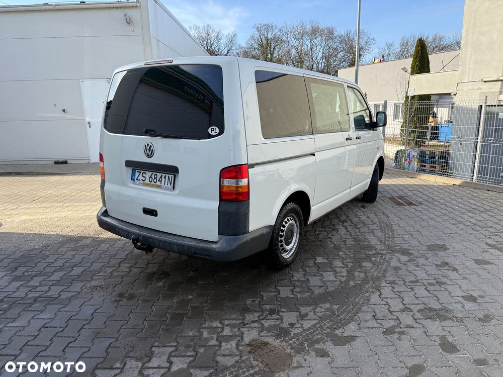Volkswagen Caravelle L1 - 4