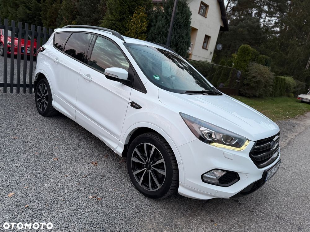 Ford Kuga 2.0 TDCi 4x4 ST-Line - 4