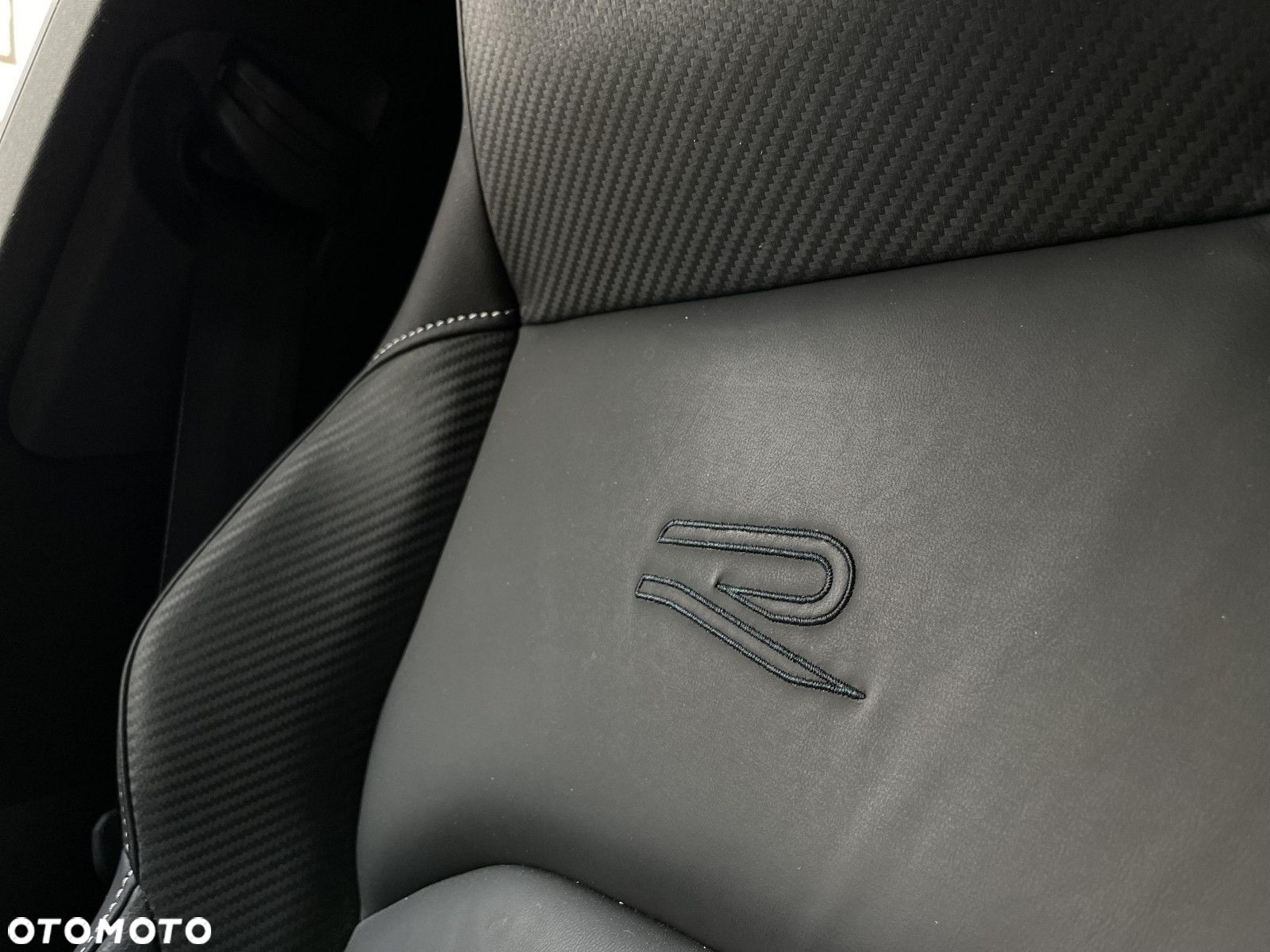 Volkswagen Arteon 2.0 TDI 4Motion R-Line DSG - 33