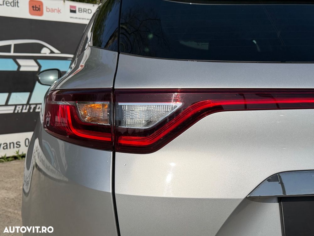 Renault Megane BLUE dCi 115 GT LINE - 35