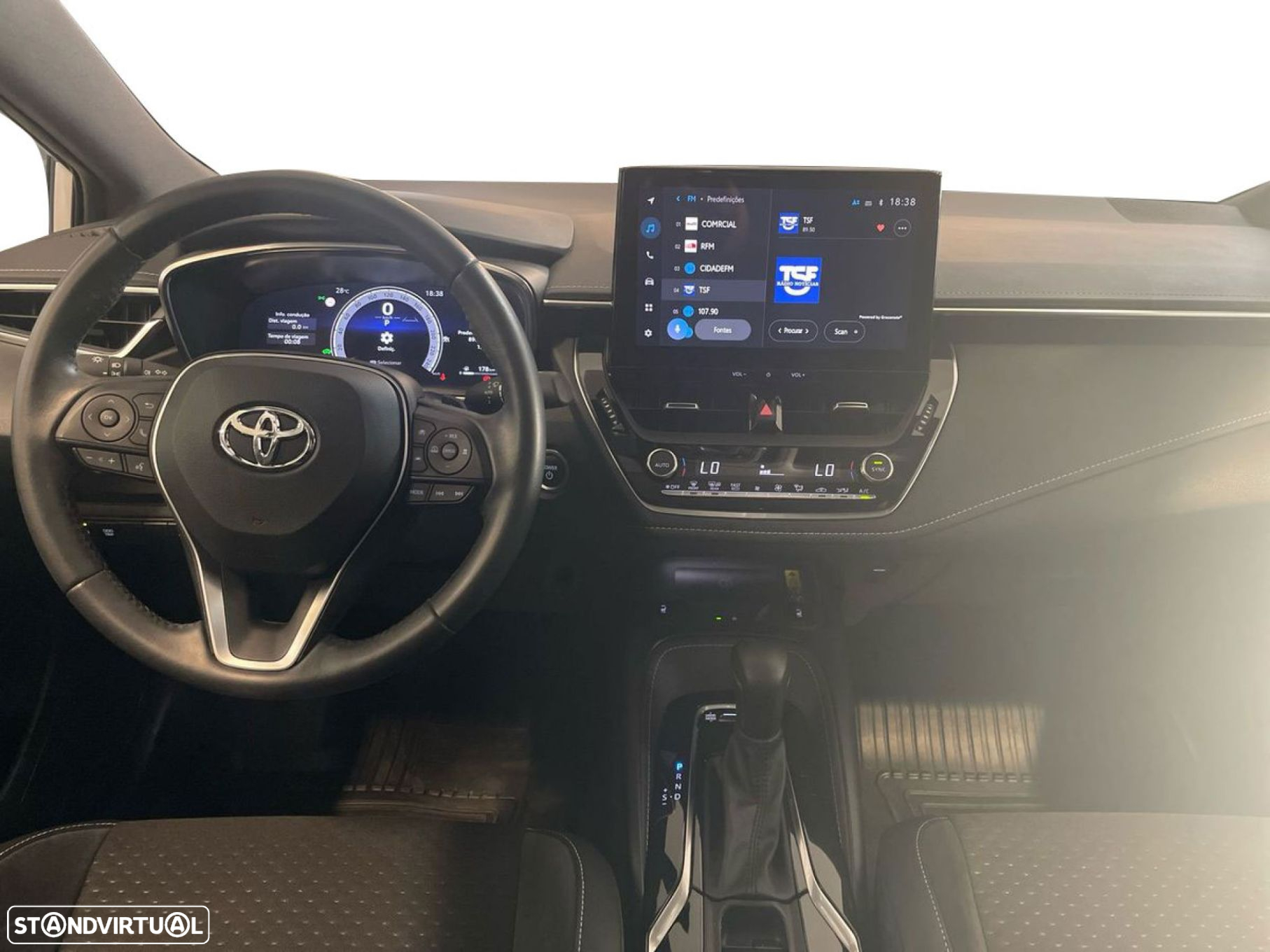 Toyota Corolla 2.0 Hybrid Exclusive - 8
