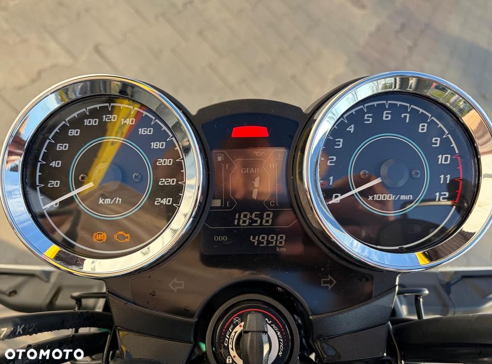 Kawasaki Z 650 RS - 4