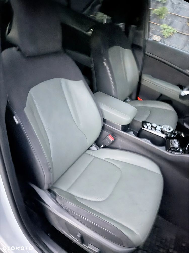Kia Sportage 1.6 T-GDI HEV Anniversary 2WD - 2