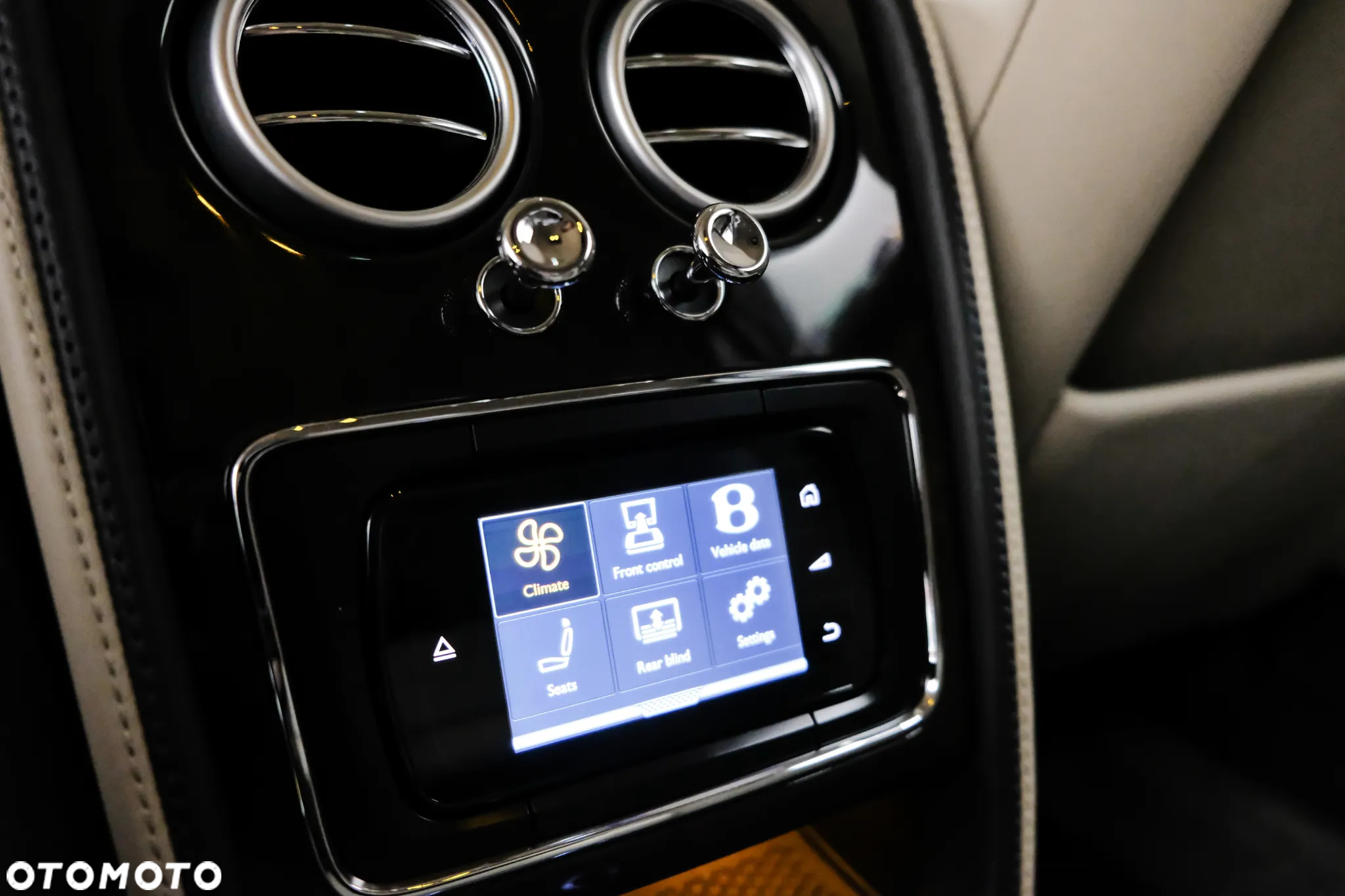 Bentley Flying Spur GTC W12 - 30