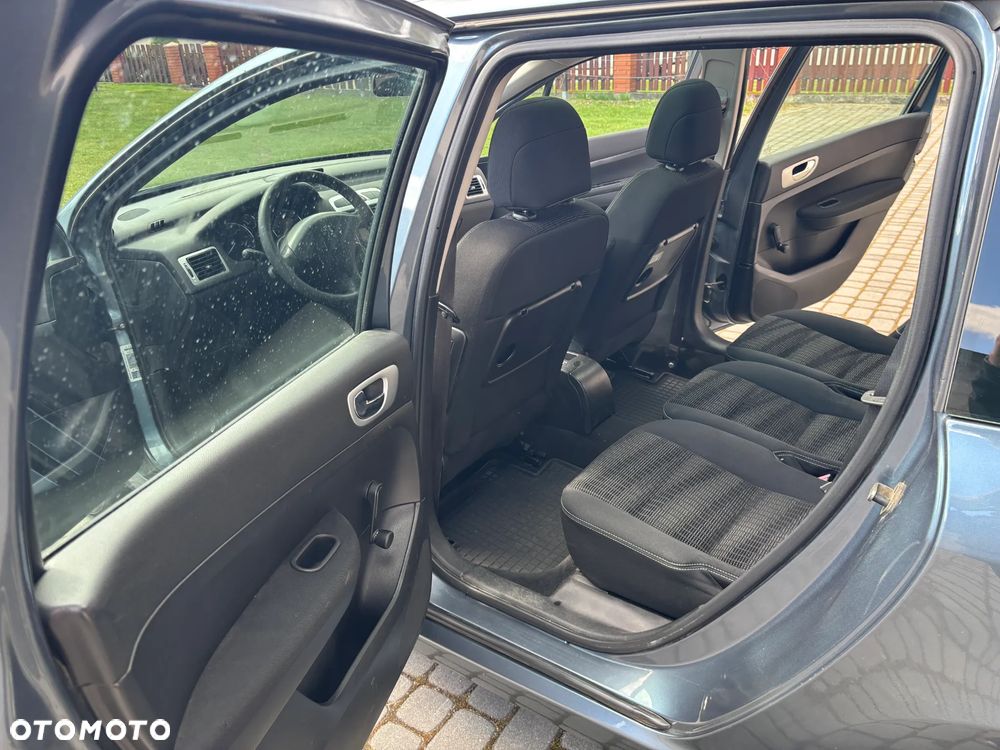 Peugeot 307 1.6 HDi - 13