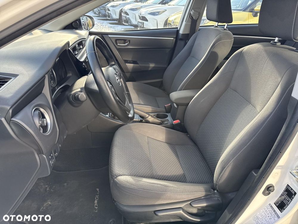 Toyota Corolla 1.6 Comfort - 14