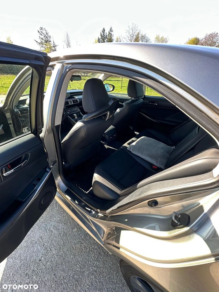 Lexus IS 250 Classic - 5